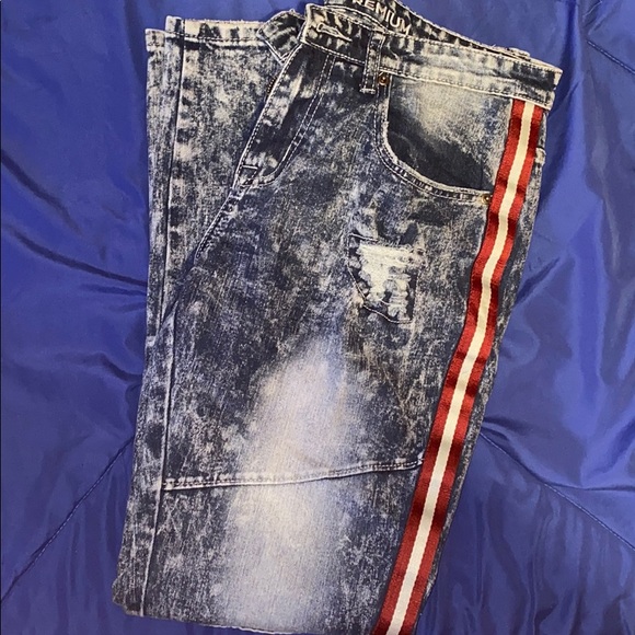 Skinny jeans! - Picture 1 of 3